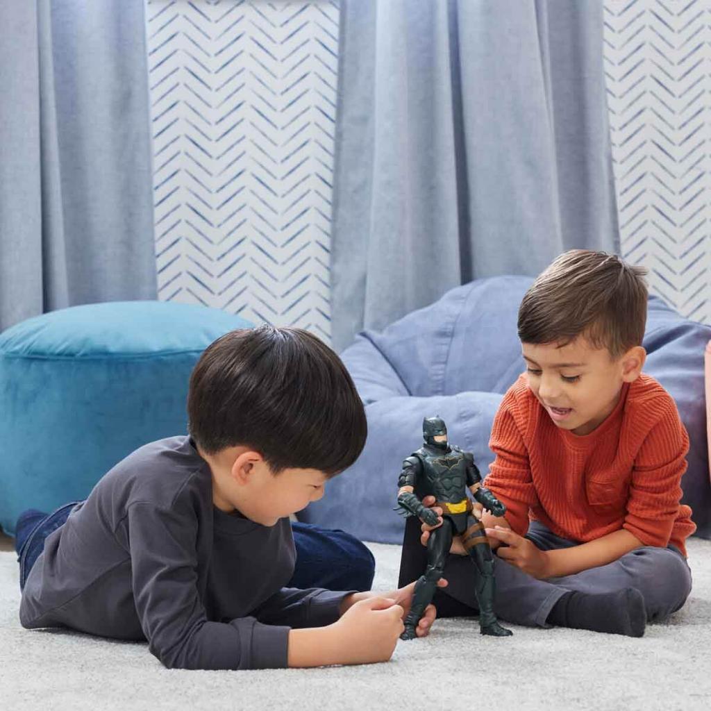 DC Comics Batman Aksiyon Figürü S6 30 cm SPM-00048875 DC Comics Batman Aksiyon Figürü S6 30 cm SPM-00048875
