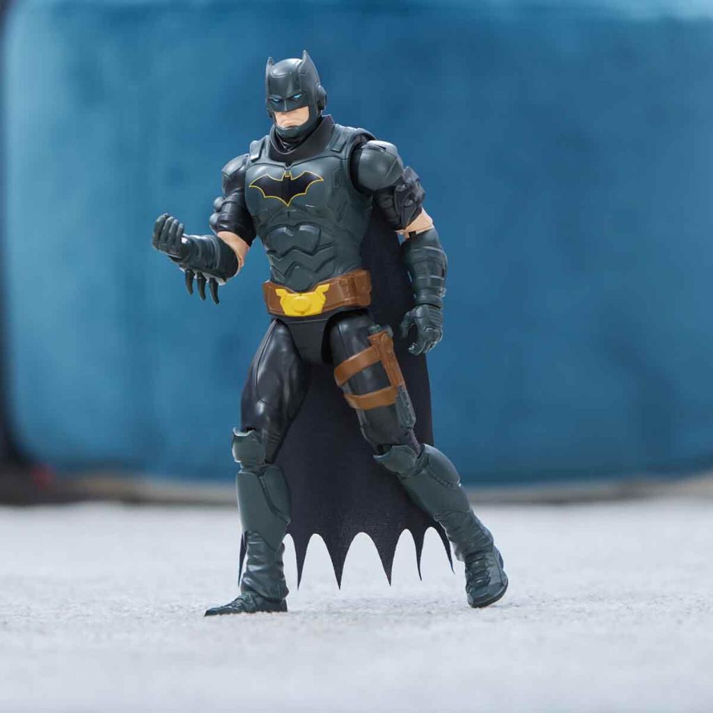 DC Comics Batman Aksiyon Figürü S6 30 cm SPM-00048875 DC Comics Batman Aksiyon Figürü S6 30 cm SPM-00048875