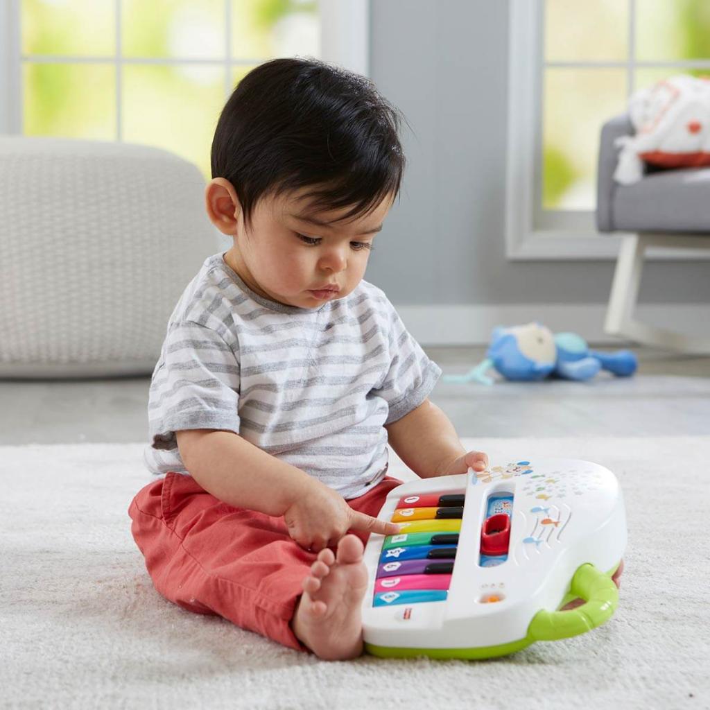 Fisher Price Eğlen & Öğren Işıklı ve Eğlenceli Oyuncak Piyano Türkçe GTW20 Fisher Price Eğlen & Öğren Işıklı ve Eğlenceli Oyuncak Piyano Türkçe GTW20